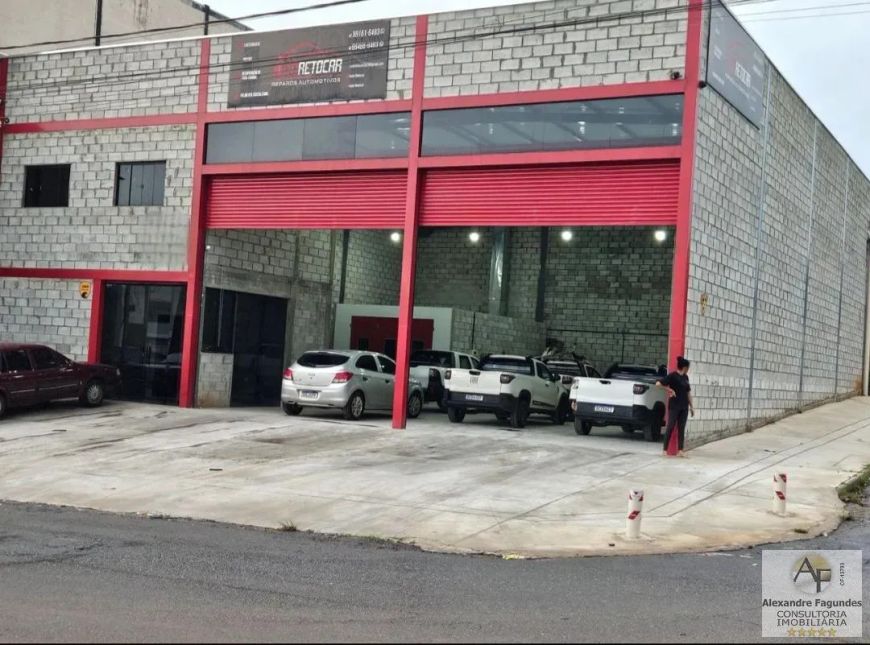 Galpão para Venda em Goiânia, Setor Três Marias