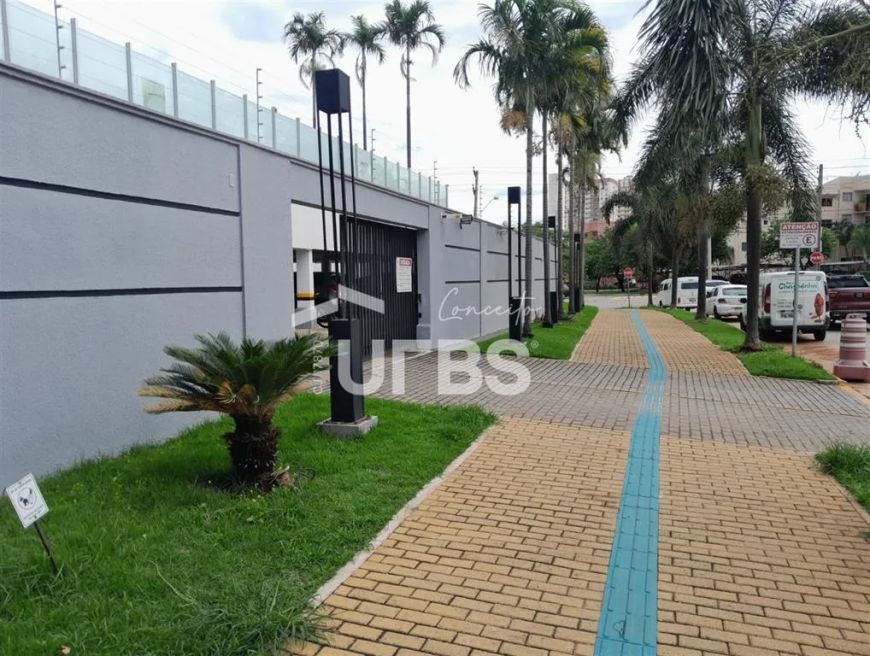 Apartamento de 02 quartos com suíte no Parque Amazônia