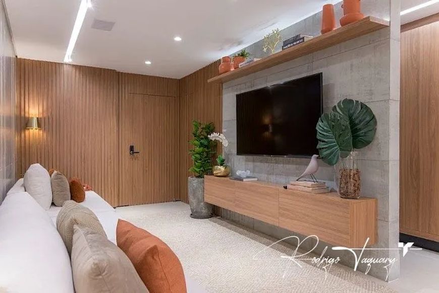 Apartamento no Condomínio Emirates Parque Flamboyant