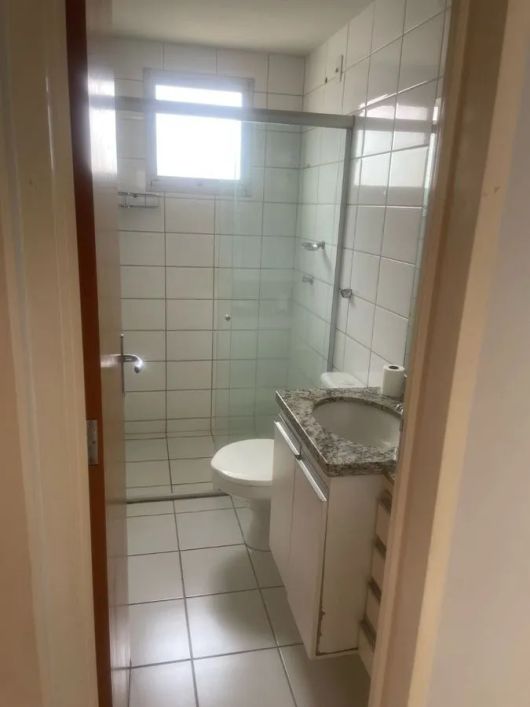 Apartamento de 2 quartos e banheiro social Cond Âmbar Eldorado