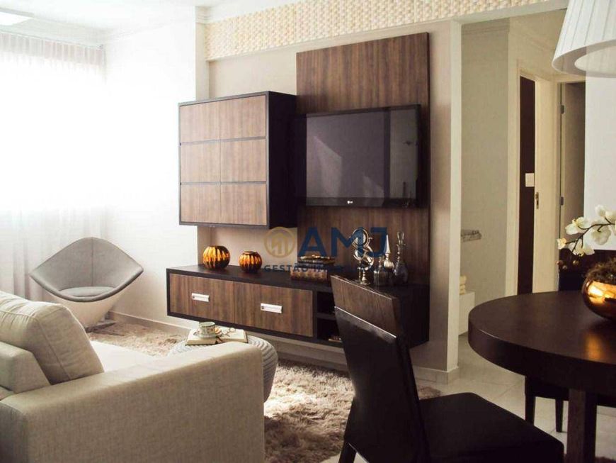 Apartamento Decorado 2 Quartos c/ Suíte no Jardim Esmeralda!