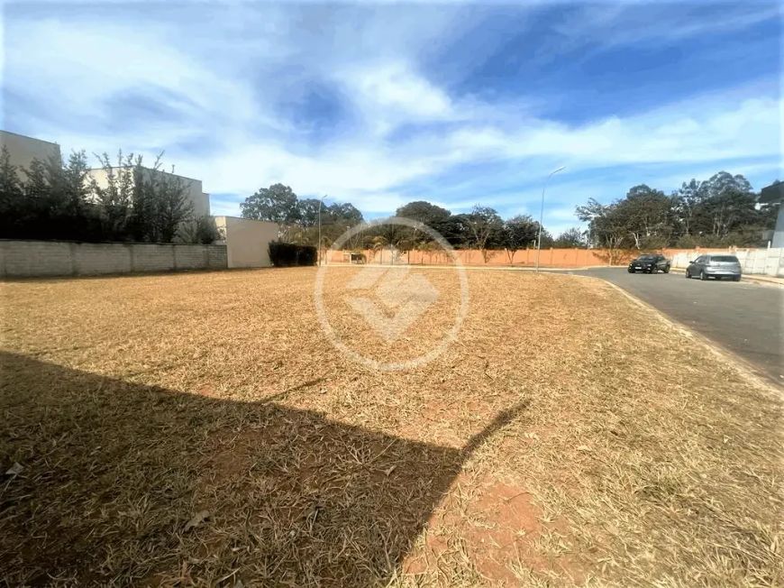 Lote/Terreno em Condomínio fechado Portal do Sol Green. codigo: 32023