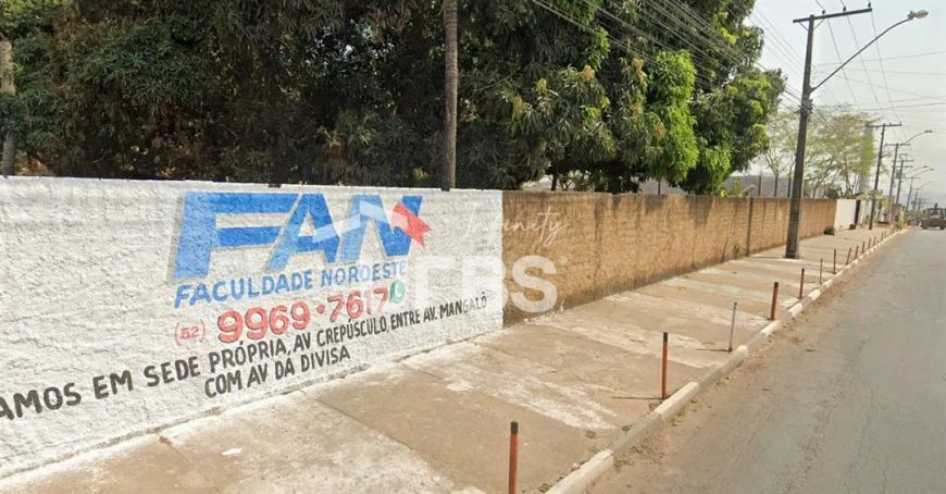 Área Comercial no Parque Tremendão