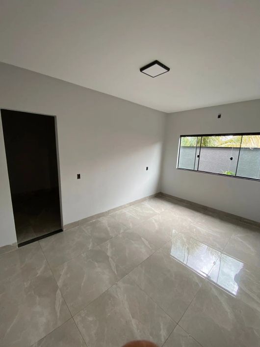 Térrea para venda tem 135 metros quadrados com 3 quartos