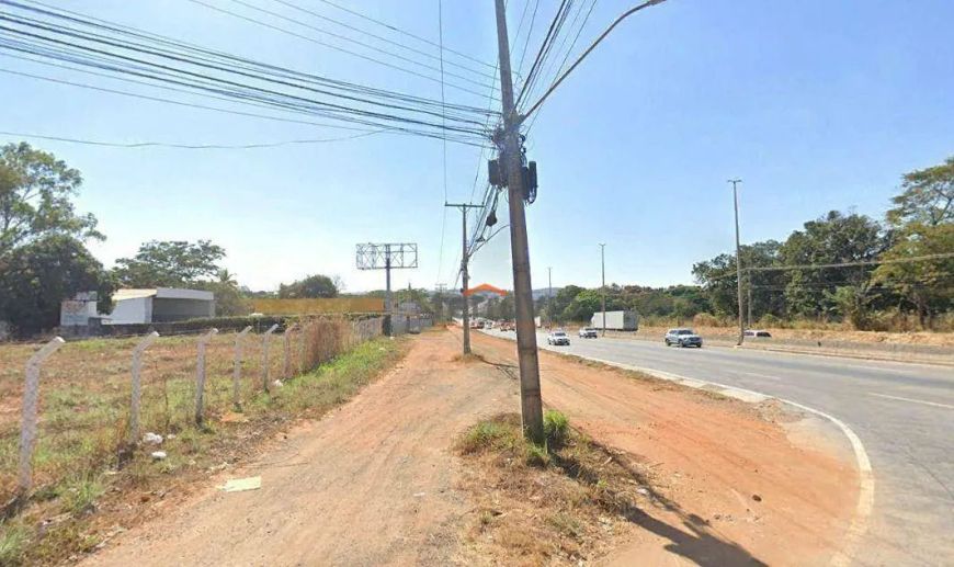 4.200 m² esquina BR-153