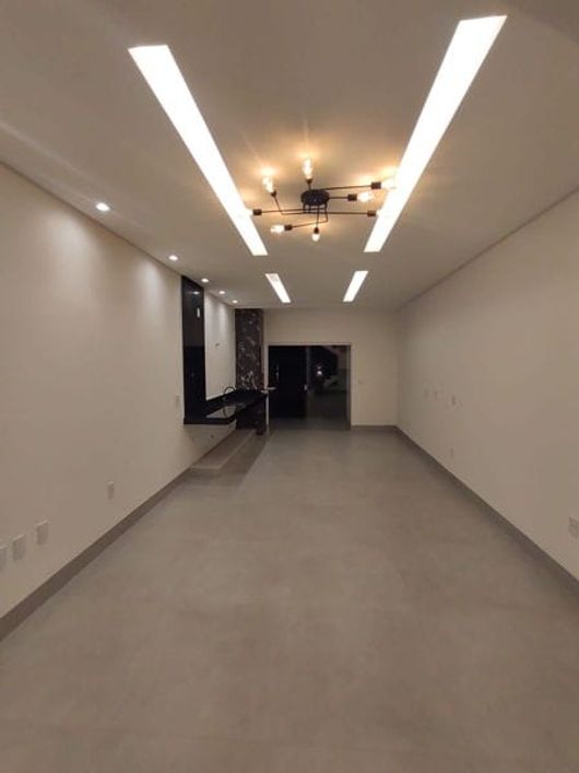 🏡 Alto Padrão, Sofisticação e Conforto em Cada Detalhe – Descubra Seu Novo Sobrado em Goiânia!