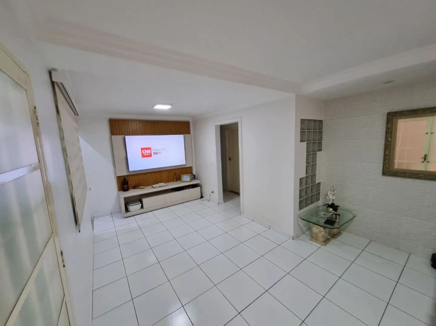 Casa com 3 dormitórios à venda, 201 m² por R$ 850.000,00 - Parque das Laranjeiras - Goiânia/GO