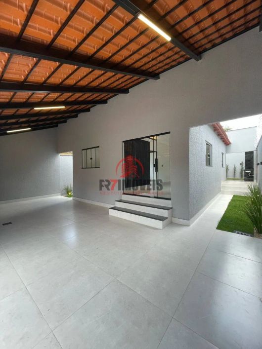 LINDA CASA 3Q 1 SUÍTE NO SETOR ESTRELA DALVA – GOIÂNIA/GO