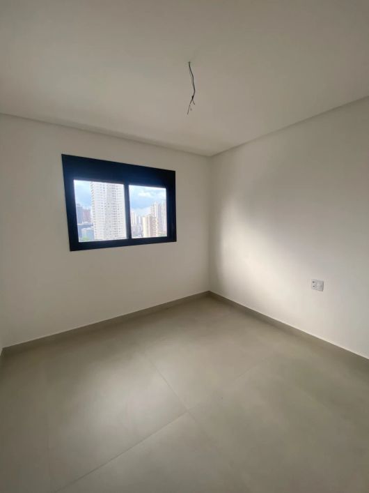 Apartamento 2 quartos, sendo 1 suíte, em Setor Bueno - Goiânia - GO