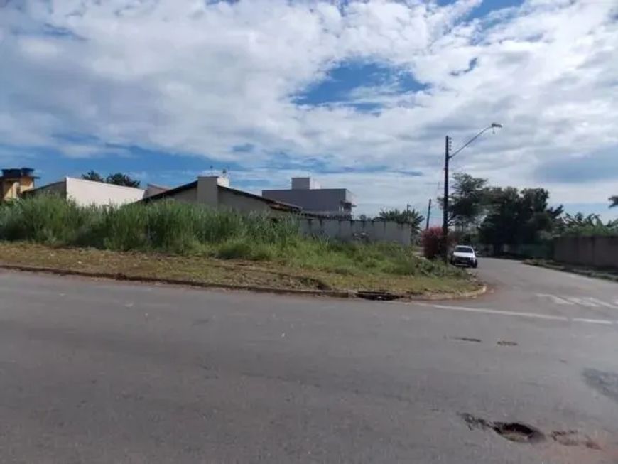 Imóvel para venda possui 403 m² em Residencial Aquários - Goiânia - GO