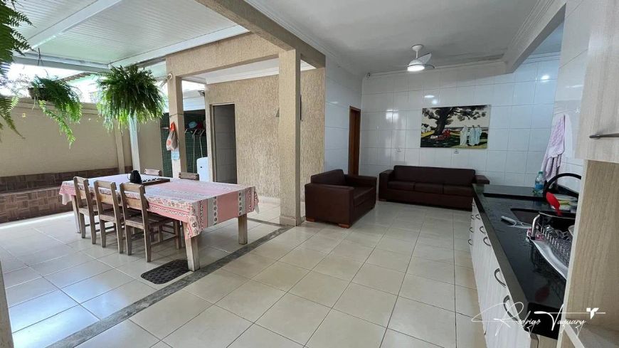 Residencial La Palma II – Casa Ampla e Bem Planejada