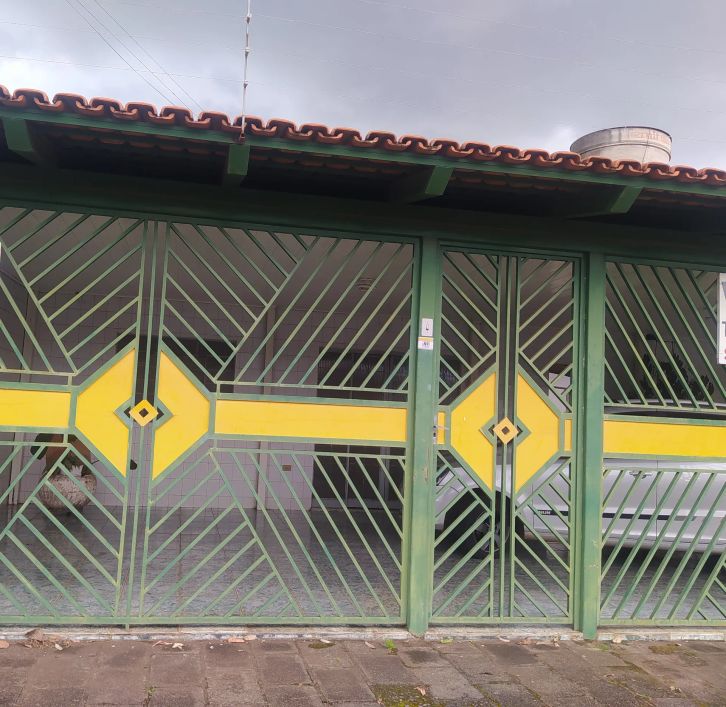 CASA NO SETOR VILA AURORA OESTE Casa de Rua com 3 Quarto(s) e 3 banheiro(s) à Venda, 387 por R$ 535.