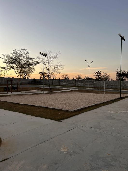 Portal do Sol Garden, terreno 606 escorrido pra rua! Sua chance de morar em segurança