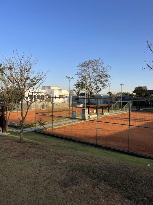 Portal do Sol Garden, terreno 606 escorrido pra rua! Sua chance de morar em segurança