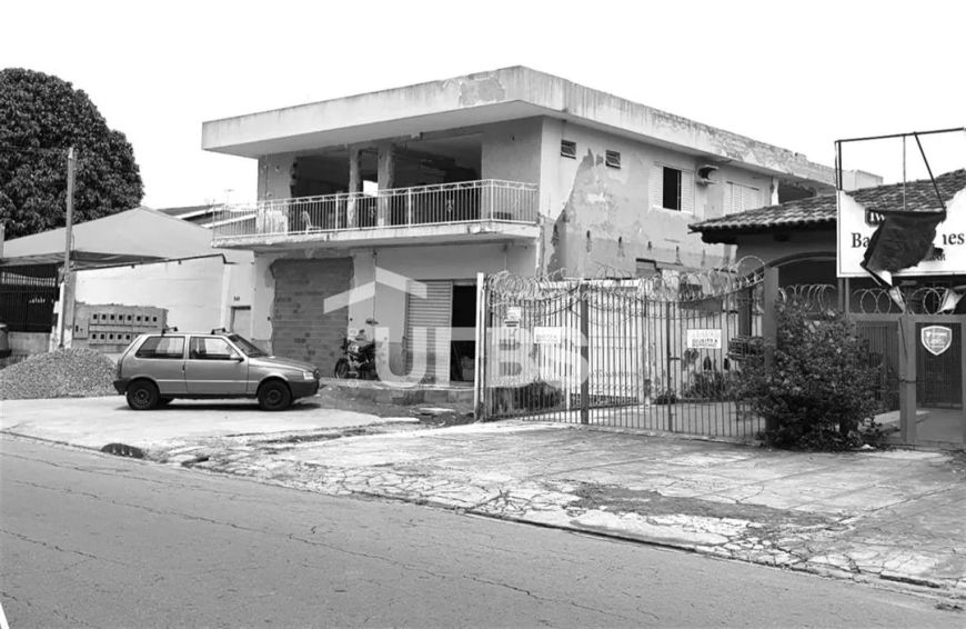 0 - Terreno Comercial