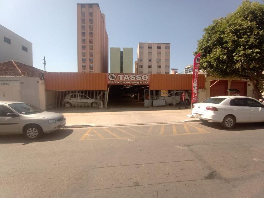Estacionamento para venda tem 556 metros quadrados em Setor Central - Goiânia - GO