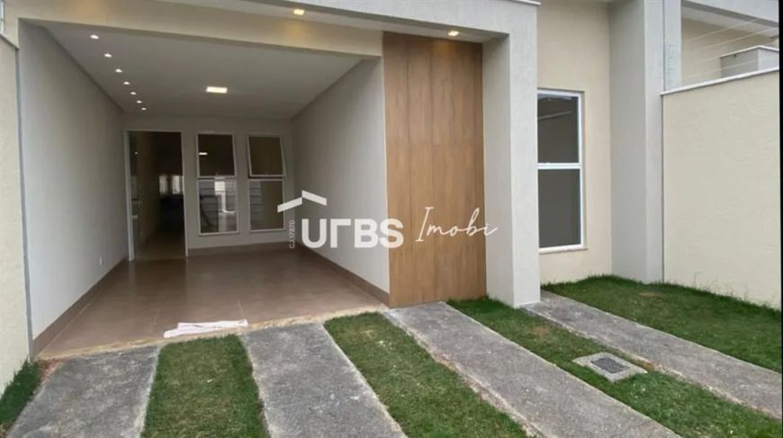 0 - Casa 3 quartos, sendo 2 suítes
