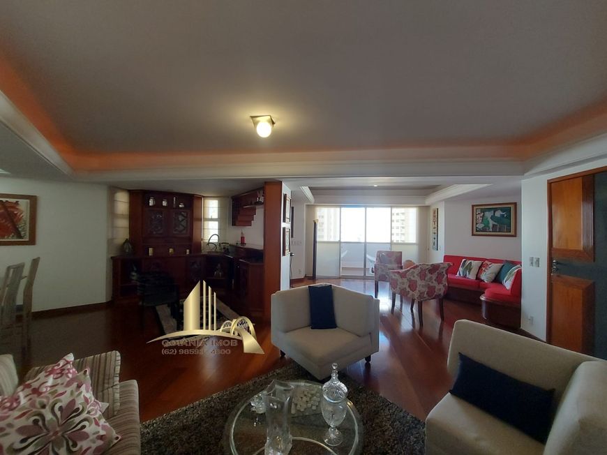 Apartamento com 4 Quartos e 4 banheiros à Venda, 238 m² por R$ 1.100.000