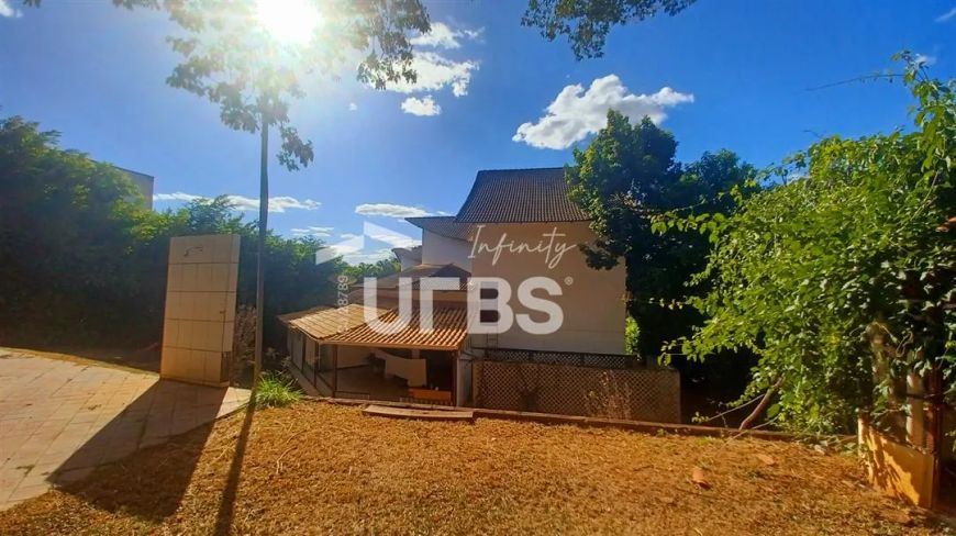 Aldeia do Vale - Casa de Condomínio 4 quartos, sendo 4 suítes
