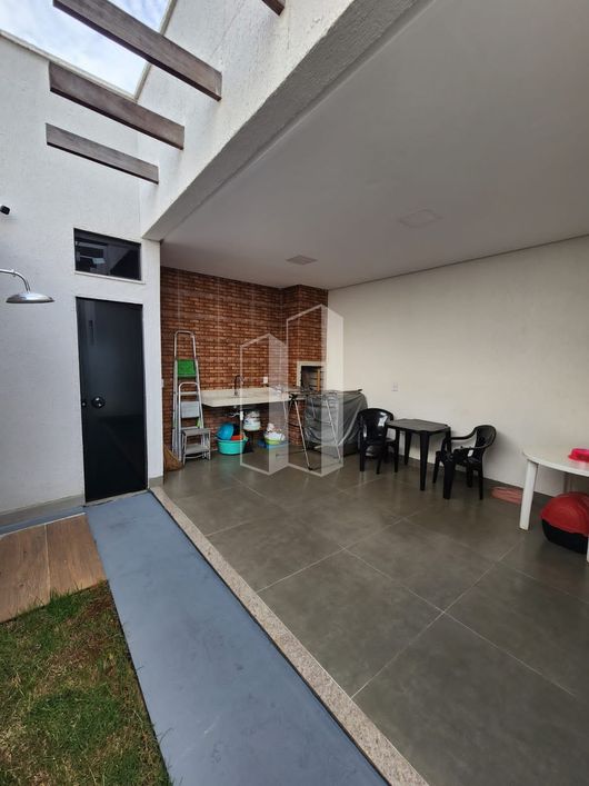 Casa em Setor Centro Oeste - Goiânia, GO