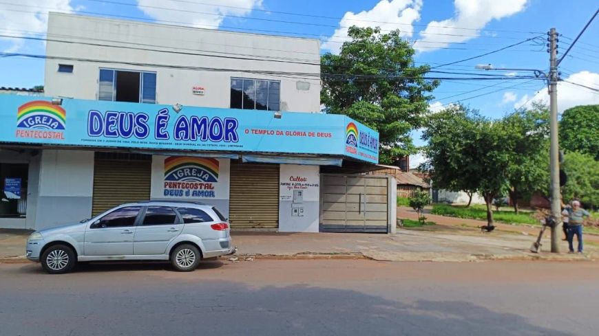 3 Sala Comerciais e 2 apartamentos, no Setor Vera Cruz, Goiânia.