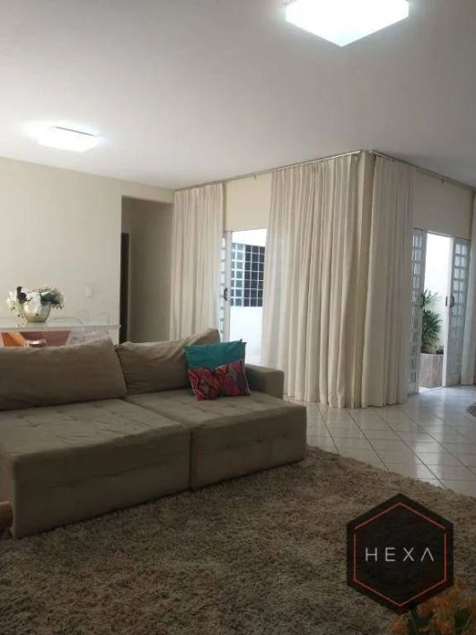 Casa com 4 quartos à venda Jardim América - Goiânia/GO