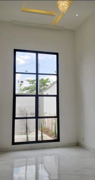 Térrea para venda tem 133 metros quadrados com 3 quartos em Residencial Flamingo - Goiânia - GO
