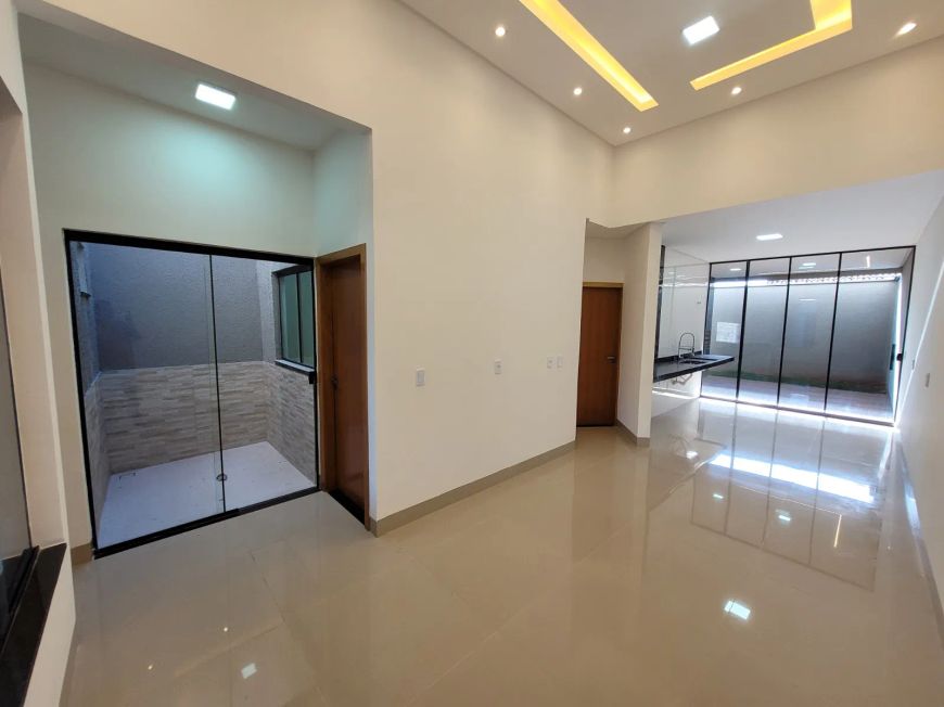 Imóvel para venda tem 107 metros quadrados com 3 quartos em Residencial Alice Barbosa - Goiânia - GO