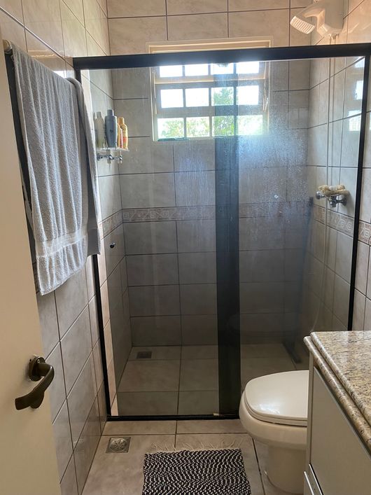 Sobrado com 4 quartos, 293 m2, em Vila Fróes - Goiânia - GO