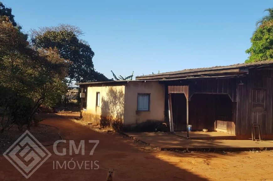 Chácara para Venda em Goiânia, Chácaras de Recreio São Joaquim, 3 dormitórios, 1 banheiro, 5 vagas