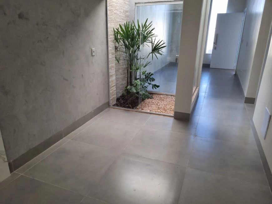 LINDA CASA NO MOINHO DOS VENTOS