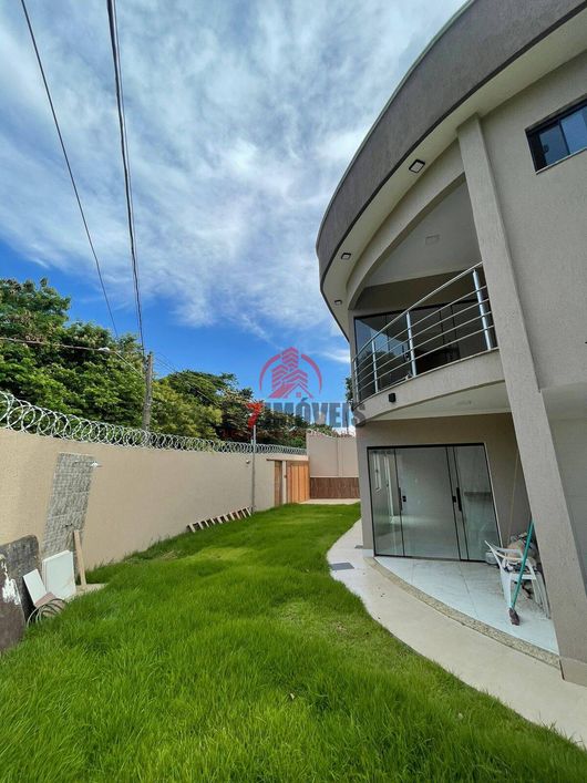 SOBRADO DE ESQUINA NO RESIDENCIAL GUAREMA – GOIÂNIA/GO