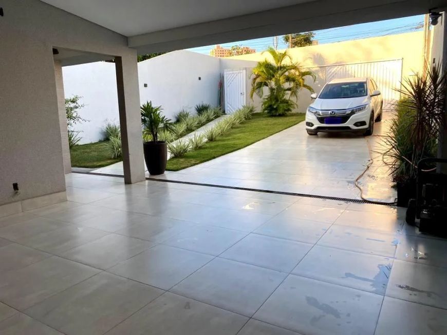 Sobrado à venda no Jardim Goiás com 200m² de área construída, área total do terreno 350m²