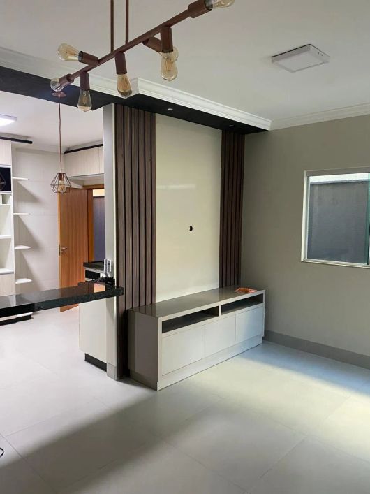OPORTUNIDADE CASA 3/4, 1 SUITE