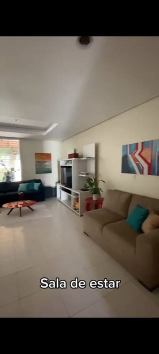 Casa 3/4 sendo 2 suítes 1 piscina área gourmet sala de estar em L Casa de Rua com 3 Quarto(s) e 3 ba
