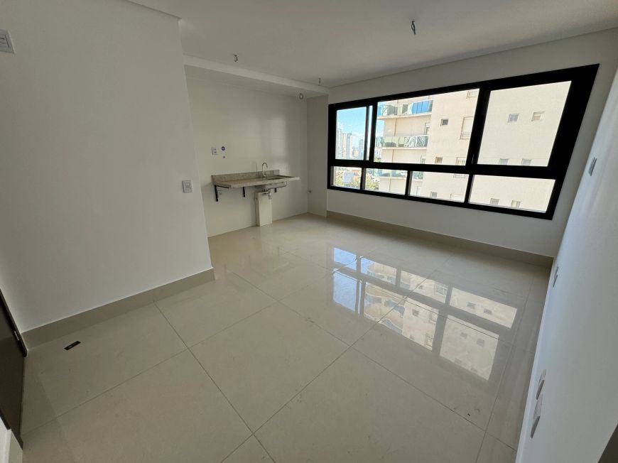 Imóvel para venda possui 67 metros quadrados com 2 quartos em Setor Marista - Goiânia - GO