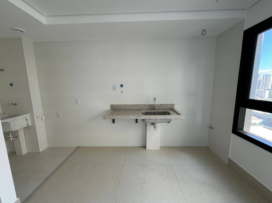 Imóvel para venda possui 67 metros quadrados com 2 quartos em Setor Marista - Goiânia - GO