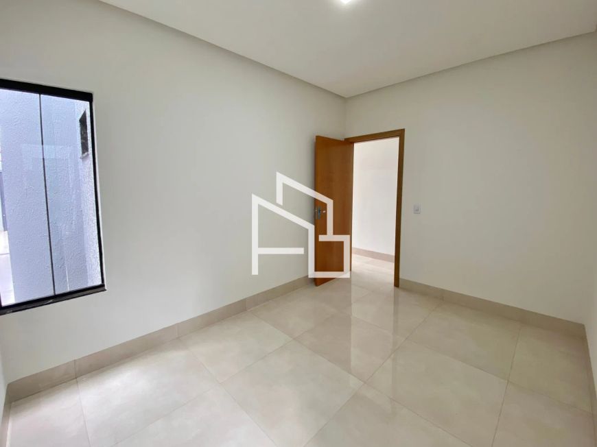 Casa para venda com 3 quartos em Goiá 2 - Goiânia - GO