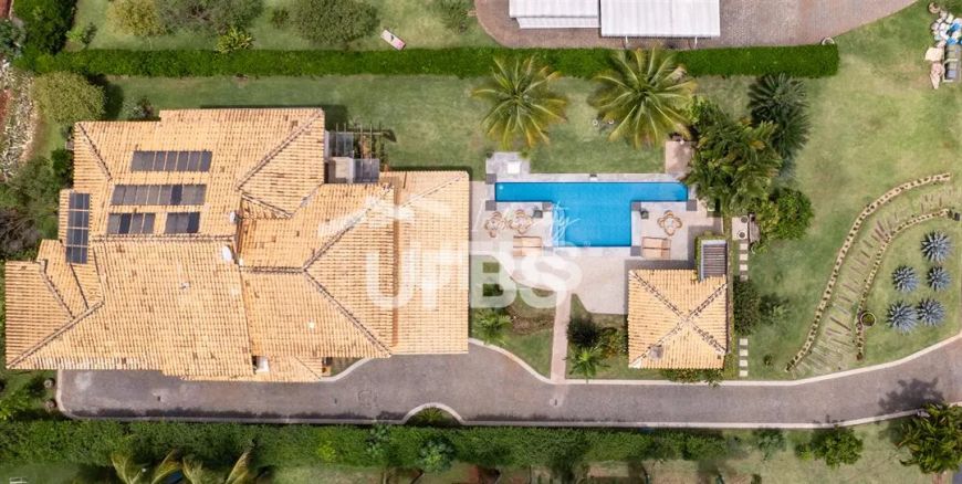 Belo sobrado no condomínio Aldeia do Vale, 692 m² de construção e 1.612 m² de terreno!