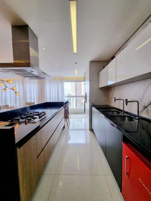 Apartamento mobiliado no edifício Cora Alto Bueno