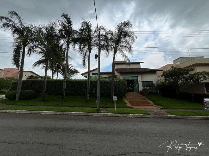 Sobrado em Condomínio no Portal do Sol 1 em Goiânia