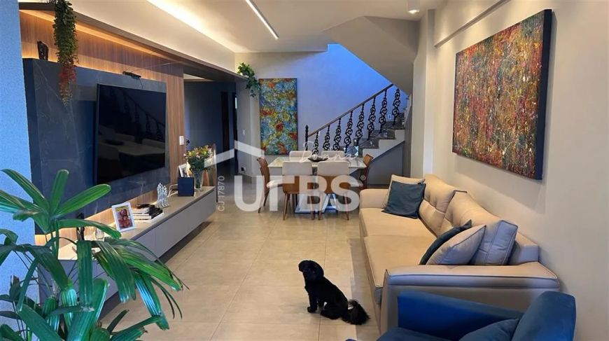Cobertura MOBILIADA, 361 metros, com piscina, no Setor Oeste
