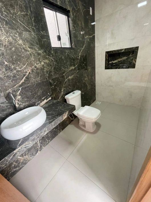 Sobrado de Alto Padrão à venda no Jardim América – 207m² de Construção