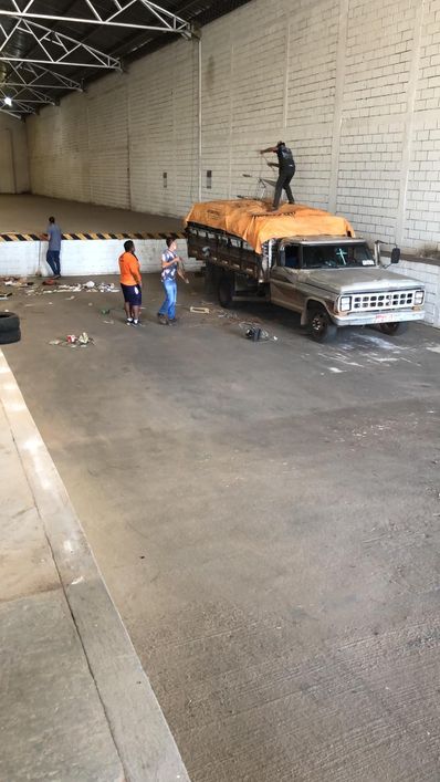 Galpão/Depósito/Armazém para venda possui 2800 metros quadrados