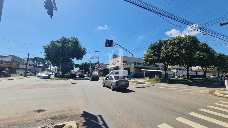 Prédio Comercial em Parque Amazonia - Goiânia