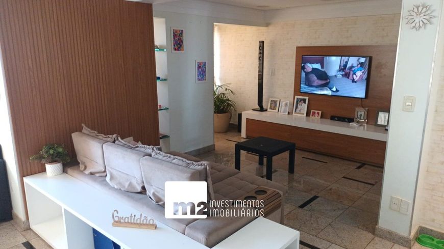 Apartamento no Setor Bueno com 3 quartos