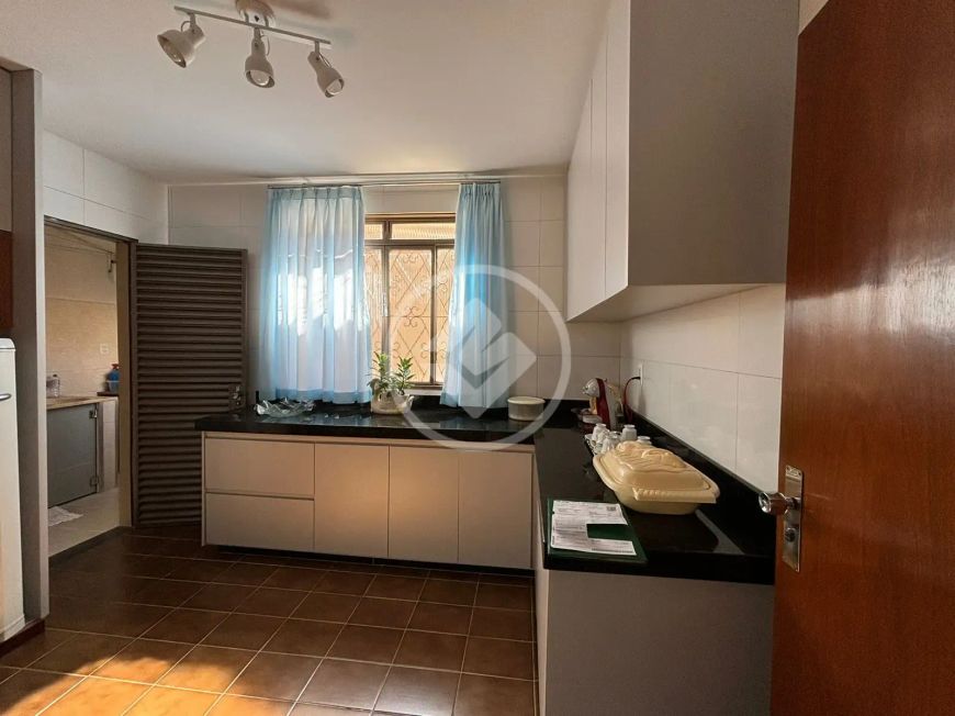 Casa com Piscina codigo: 75421