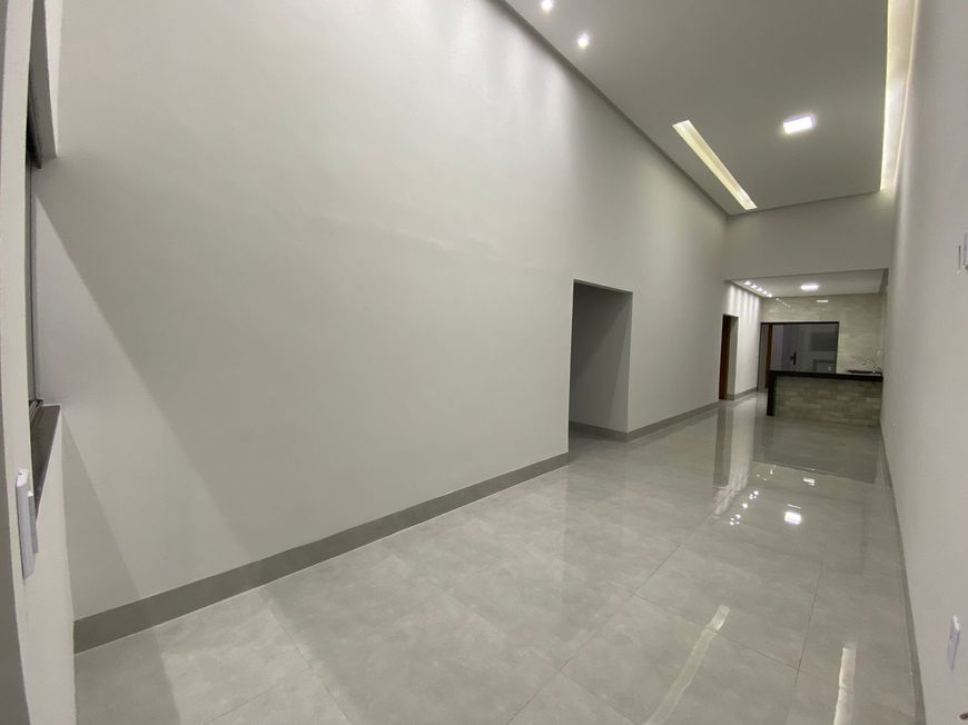 Casa 3 qtos, 140 m², Jardim Europa proximo Avenida T9