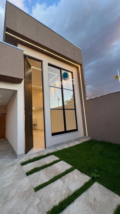 Oportunidade | St. Garavelo B | Casa 3 suítes | Área gourmet | Piscina aquecida | 4 vagas | 300m²