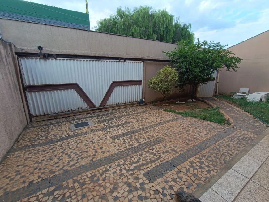 Sobrado à venda no bairro Jardim da Luz